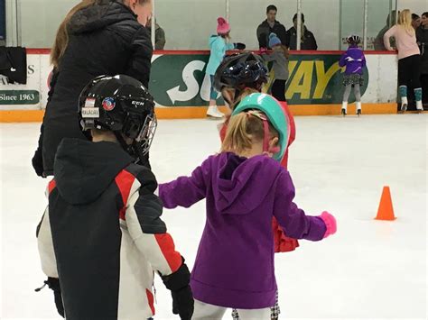 Register to Learn to Skate from Our Accredited Coaches - DFSC