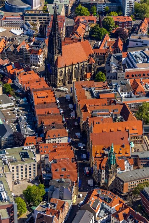 Münster aus der Vogelperspektive Fachwerkhaus und Mehrfamilienhaus