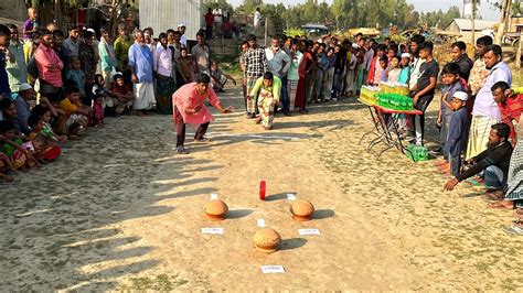 চাকা গড়িয়ে পাতিল ভেঙ্গে গ্রামের চাচারা তেল জিতে নিলো। পুরষ্কার জিতে