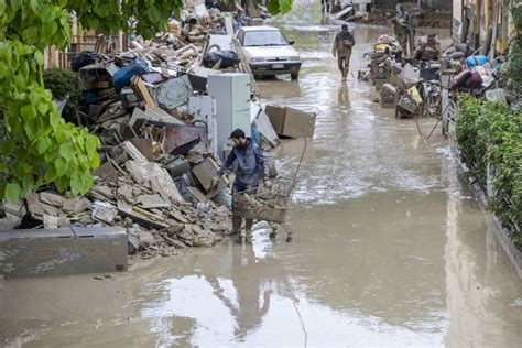 Emilia Romagna Anche Domani Allerta Rossa Nelle Zone Alluvionate