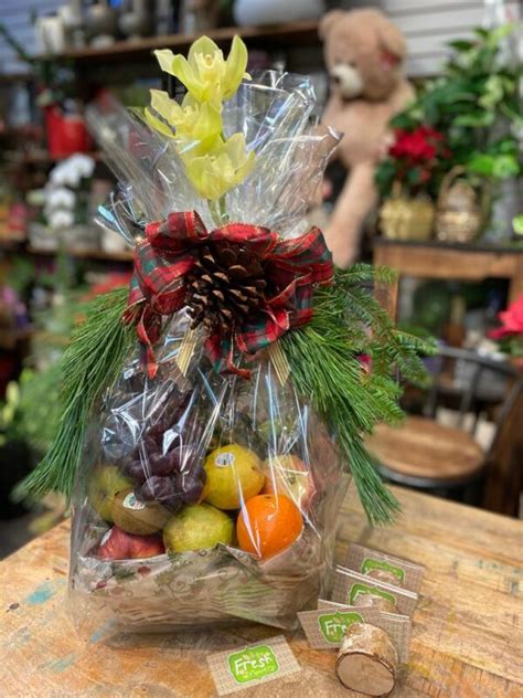 Christmas fruit gift basket with gerbers