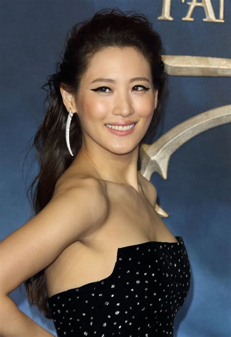 Claudia Kim Fantastic Beasts The Crimes Of Grindelwald” Premiere In