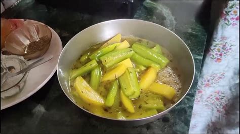 Niramish Jhinge Aloor Curry Recipe দারুন স্বাদের নিরামিষ ঝিঙে আলুর