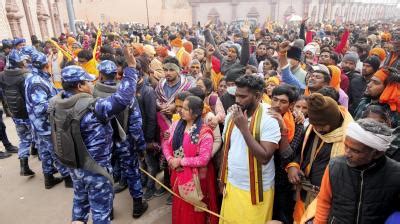 Heavy Rush Of Devotees At Ram Temple In Ayodhya To Offer Prayers