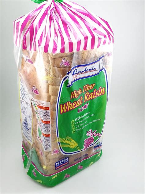 Gardenia High Fiber Wheat Raisin Loaf Bread In The Philippines