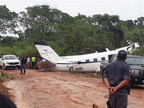 Eram brasileiros turistas diz governador sobre queda de avião no