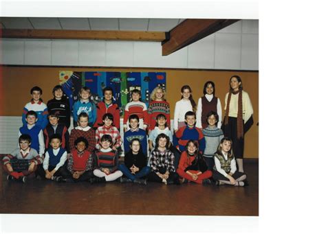 Photo De Classe Cm Mme Frescaline De Ecole Les Hauts De Saint