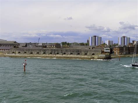 Fort Blockhouse In Gosport © Steve Daniels Cc By Sa20 Geograph