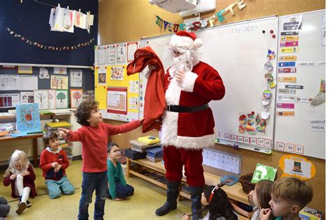 Le P Re No L Rend Visite Aux L Ves De Maternelle Lyc E Franco