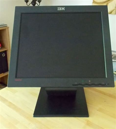 Ibm Thinkvision 170 Inch Lcd Tft Monitor Albania Okazion