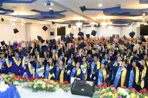 La Ucenm Celebra Con Orgullo La Graduaci N De Nuevos Profesionales