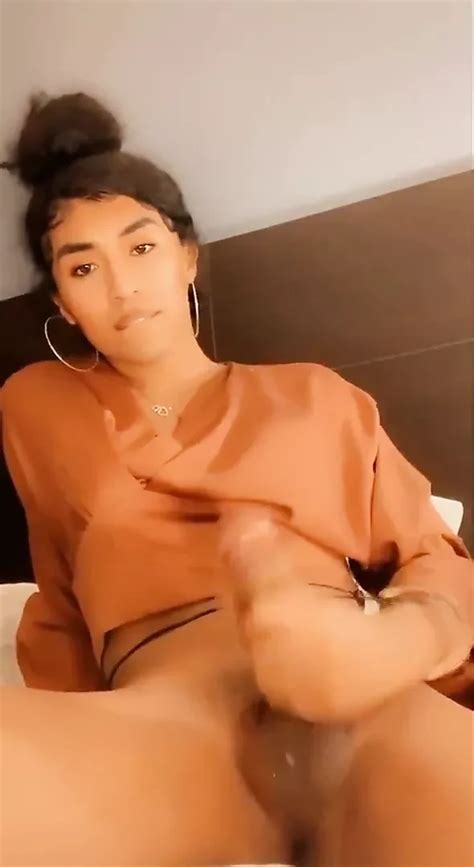 Luma Lavont Ejaculates American Shemale Cumshot Porn XHamster