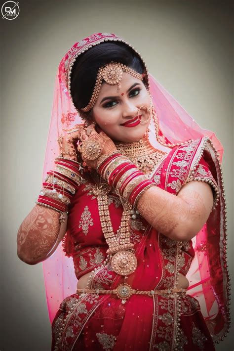 Wedding Indian Bride Photography Poses Indian Bride Wedding Dulhan Pose