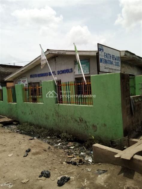 For Sale Tenement Bungalow On A Plot Of Land Off Johnson Bus Stop