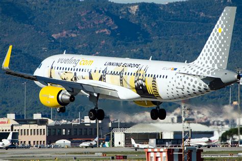 Ec Lvp Airbus A W Cn De Vueling Airlines Flickr