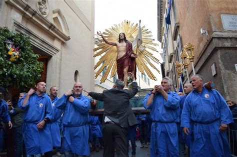 Pasqua A Tarquinia Domenica Dalle 18 La Processione Del Cristo Risorto