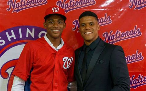 Mlb Nationals Firma A Eli N Hermano De Juan Soto S Ptima Entrada