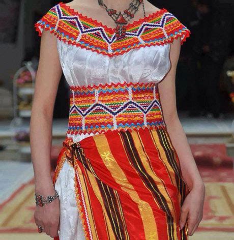 Robe Kabyle Une Tenue Kabyle Moderne Et Chic Pas Cher