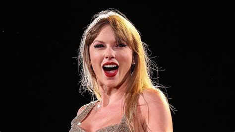 Taylor Swifts Eras Tour Is As Exhilarating On Screen As In The Flesh