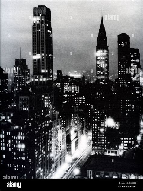 Empire state building 1930 hi-res stock photography and images - Alamy