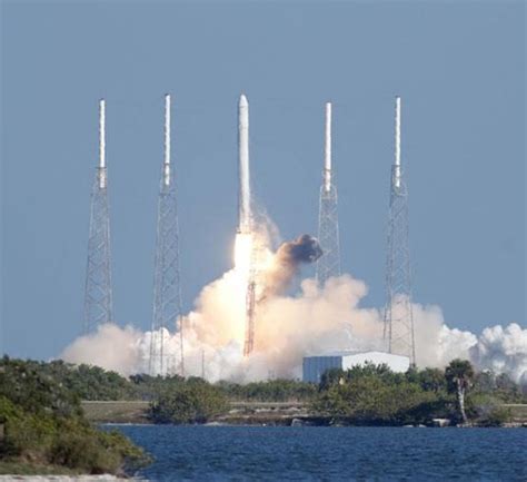 SpaceX Dragon/Falcon 9 liftoff | The Planetary Society