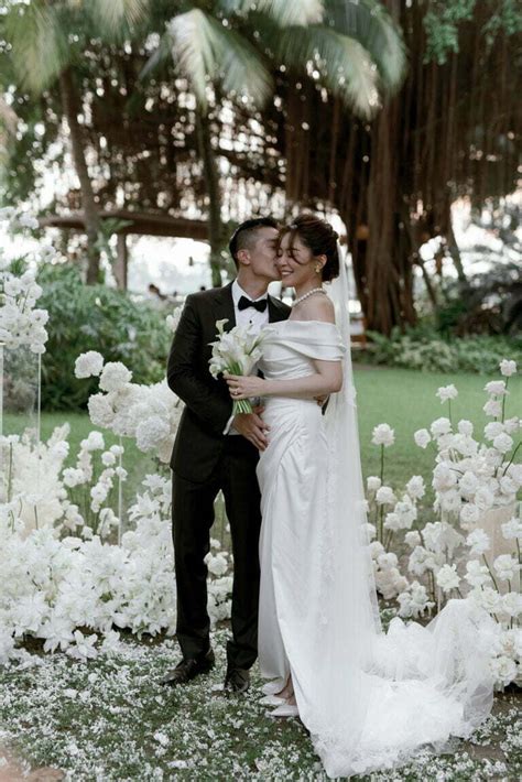 A Luxurious Outdoor Wedding in Saigon - Hạnh Nguyên & Trí Dũng