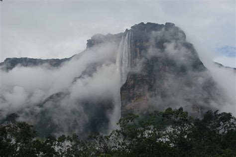 Top Tallest Waterfalls Based On Highest Vertical Drop World Of