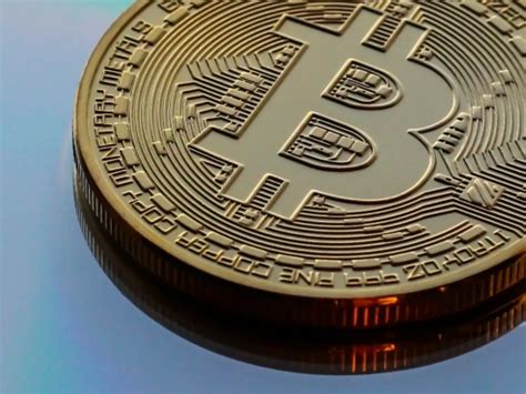 ブラックロックのビットコイン現物etf、管理資産30万btc突破 Bitcoinpost24