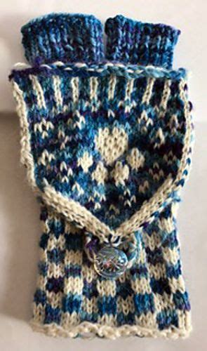 Paw Prints Mitts Pattern By Susan Sarabasha