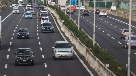 Auto elettrica con più autonomia la prova della verità