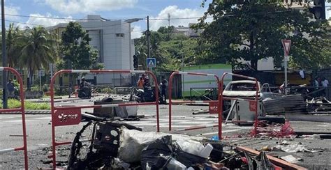 Martinique Le Couvre Feu Prolong Jusqu Lundi Sur Fort De France Et