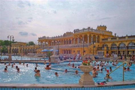 Угорські термальні басейни (12 фото) - Звонков нет