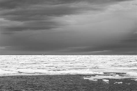 Svalbard I Svartvitt Fotosidan