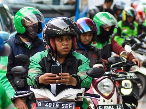 Kemenhub Terbitkan Aturan Baru Hingga Resmi Naikkan Tarif Ojek Online