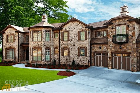 9 000 Square Foot Newly Built Brick And Stone Lakefront Mansion In