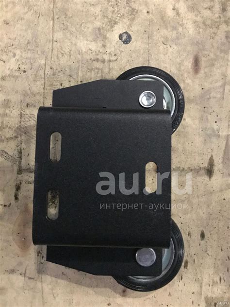 Опора роликовая нижняя откатных подвесных ворот DoorHan, DHF2012 ...