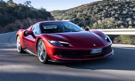 Ferrari Gtb Estreia No Brasil Por M Dicos R Milh Es