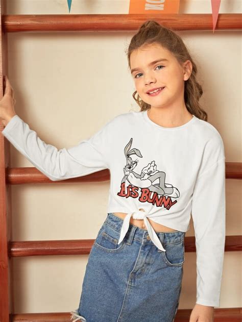 Looney Tunes X Shein Girls Letter And Rabbit Print Knot Hem Tee For