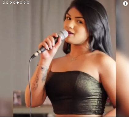 Goionews Cantora Vivi Ara Jo Morre Em Grave Acidente V Deo Mostra