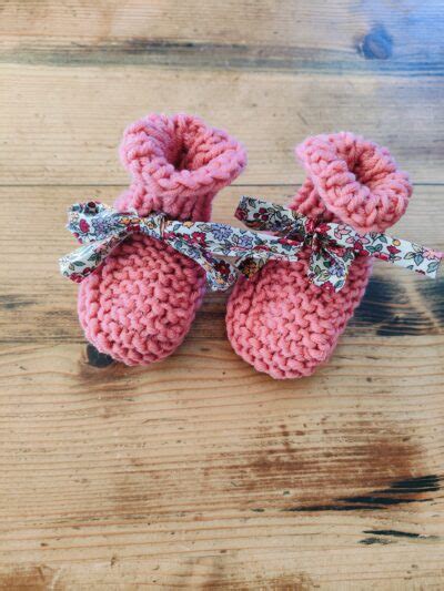 Kit Chaussons L O L A Naissance Mois Mouton Rose