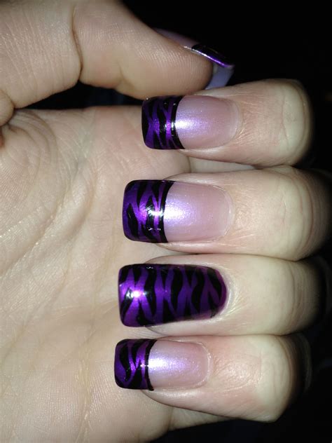 Purple Zebra Nails Zebra Nails Gel Nail Designs Nails