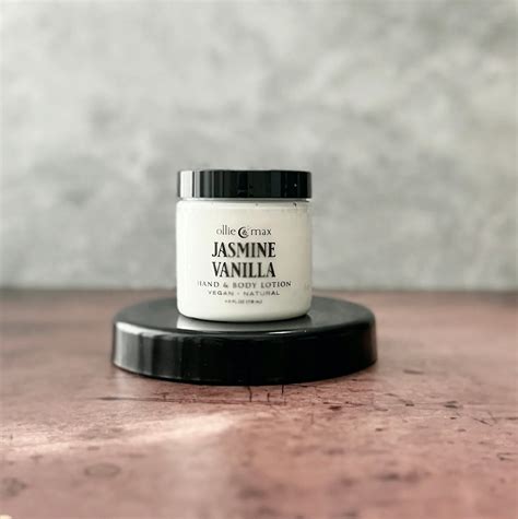 Jasmine Vanilla Lotion | The Groovy Witch
