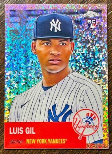 Topps Chrome Platinum Luis Gil Rose Gold Mini Diamond Rookie