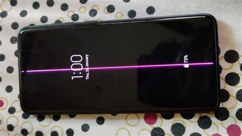 Samsung Galaxy S Display Suddenly Starts Showing Vertical Lines