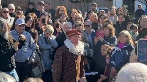 Pablo Alarc N Conmovi A Una Multitud Con Su Espect Culo A La Gorra