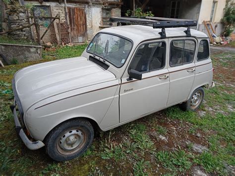 Renault 4L R4L Savanne de 1989 à vendre voiture ancienne de collection