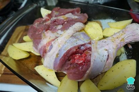 Muslo De Pavo Al Horno Con Patatas Receta F Cil Y R Pida