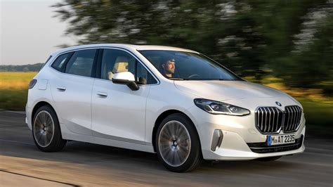 Bmw Serisi Active Tourer T Rkiye De Sat A Sunuldu Te Zellikleri