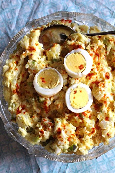 Creamy Classic Traditional Old Fashioned Homemade Potato Salad Recipe With Mayo Mustard