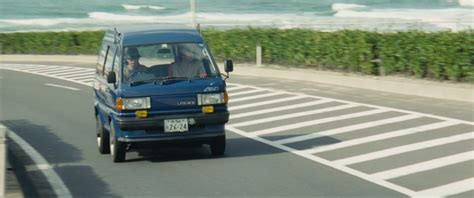 IMCDb Org 1989 Toyota LiteAce Van 4WD M30 In Otoko Wa Tsurai Yo